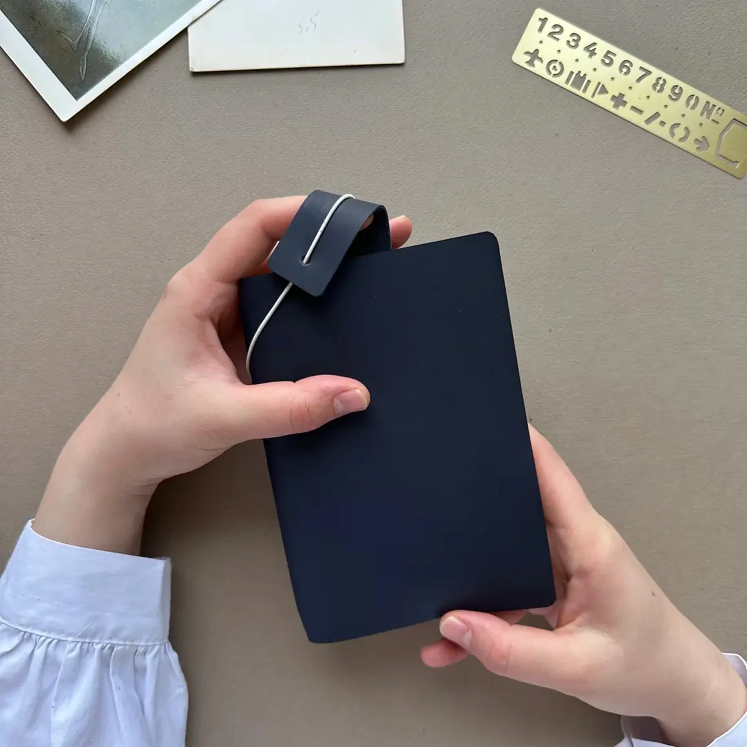 Euk Design A6 Size Traveler's Notebook Cover