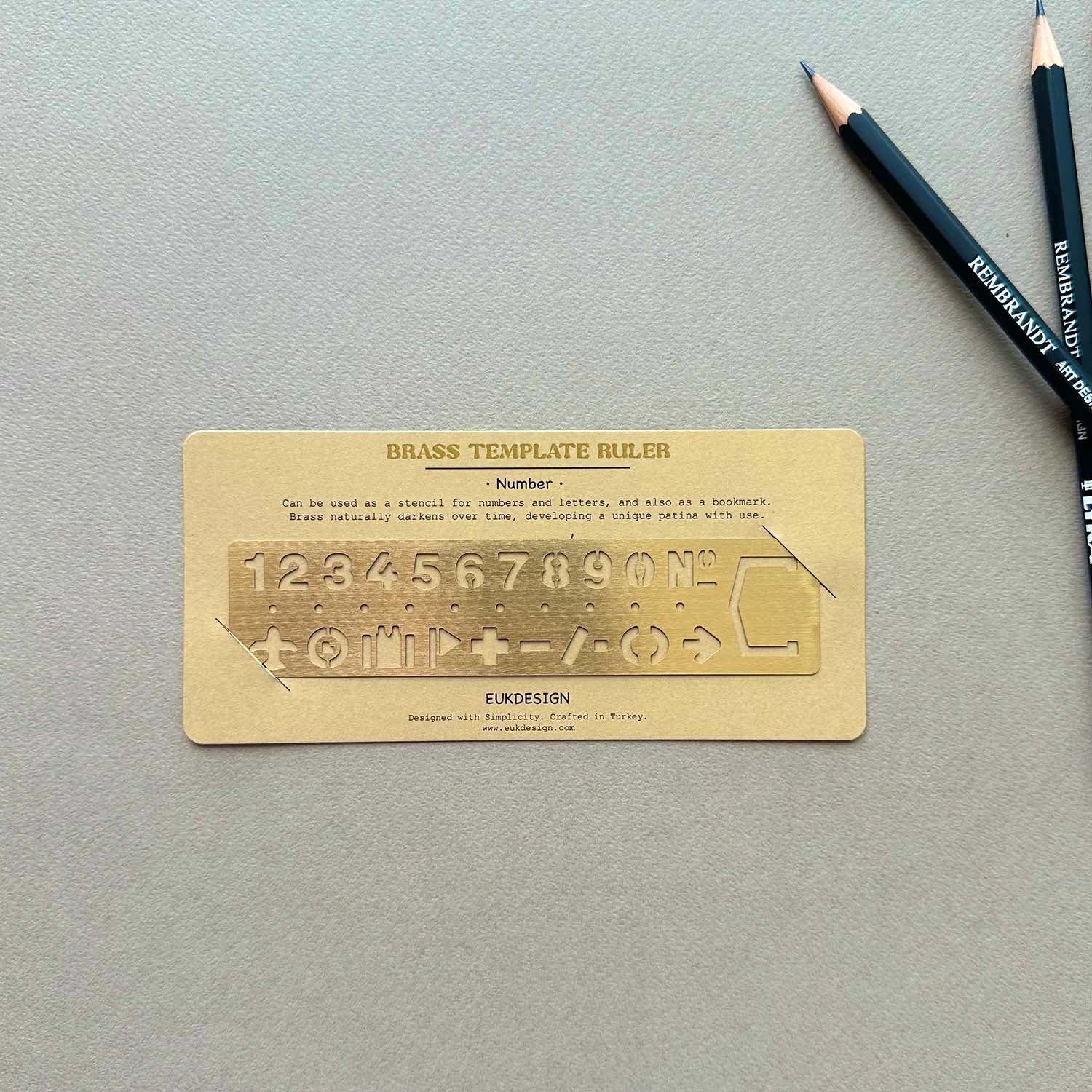 Euk Design Pirinç Şablon Ayraç