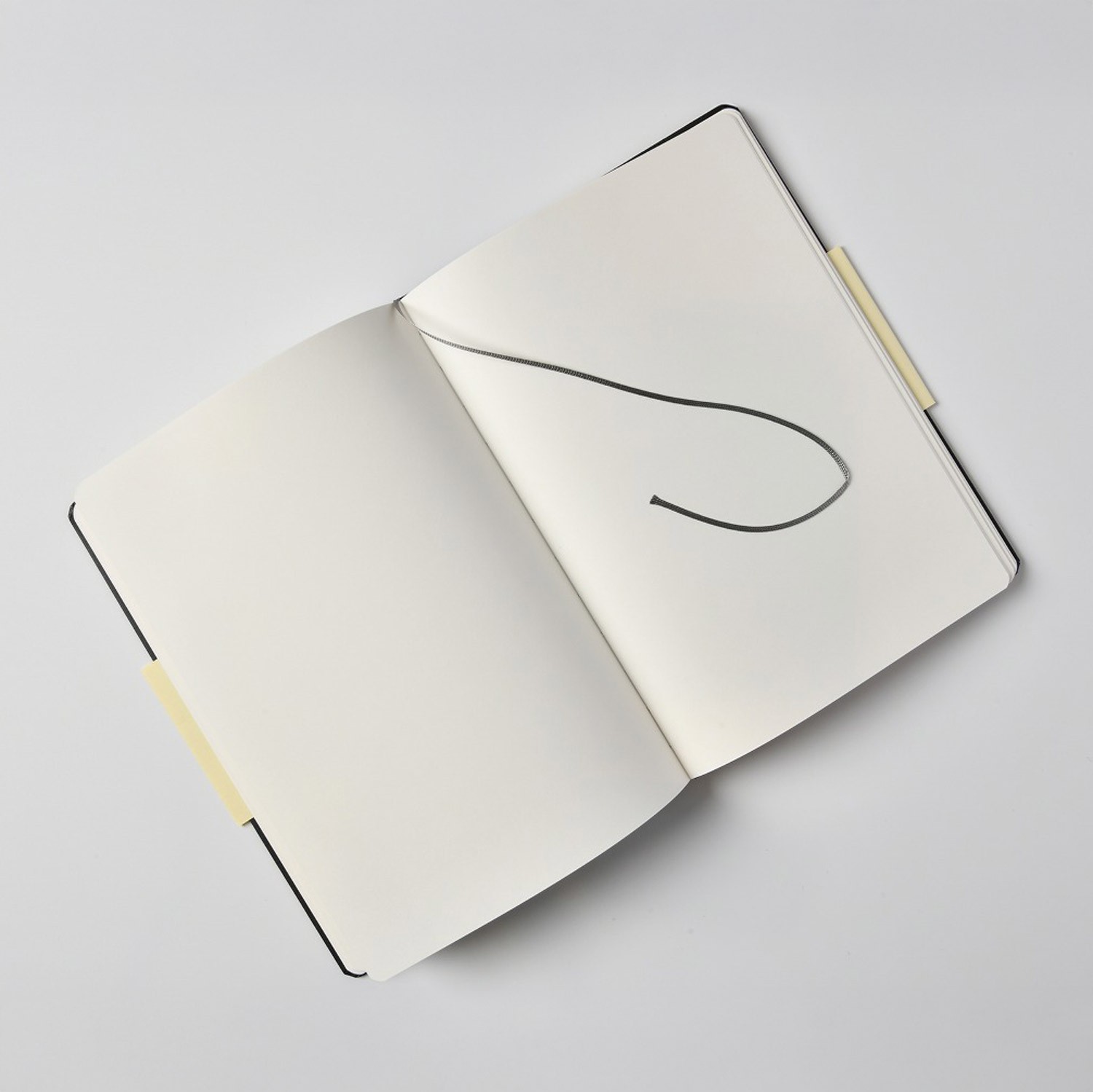 Apica Premium CD Sert Kapak Defter - Çizgisiz