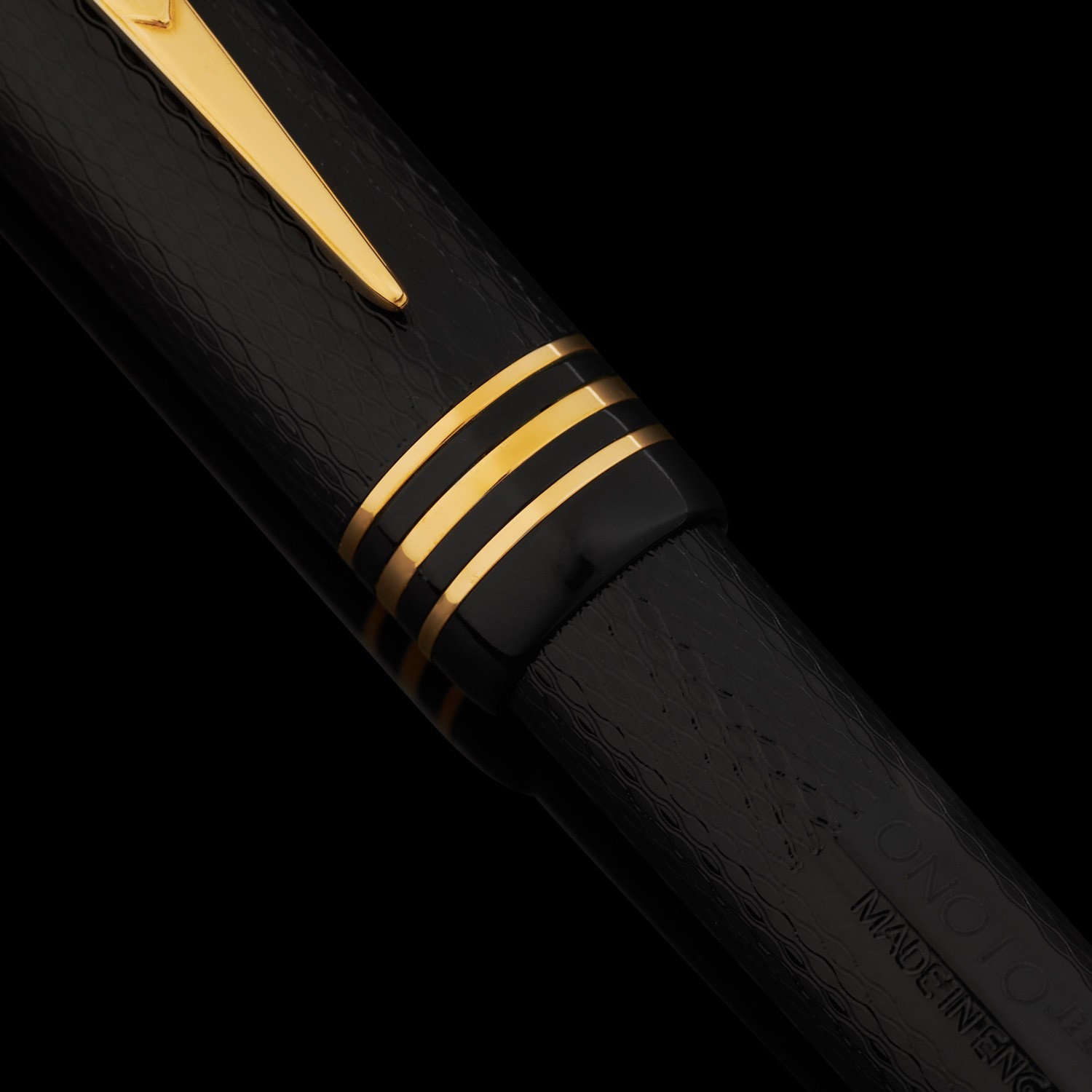 Onoto Magna Ebonite Black Gold Dolma Kalem