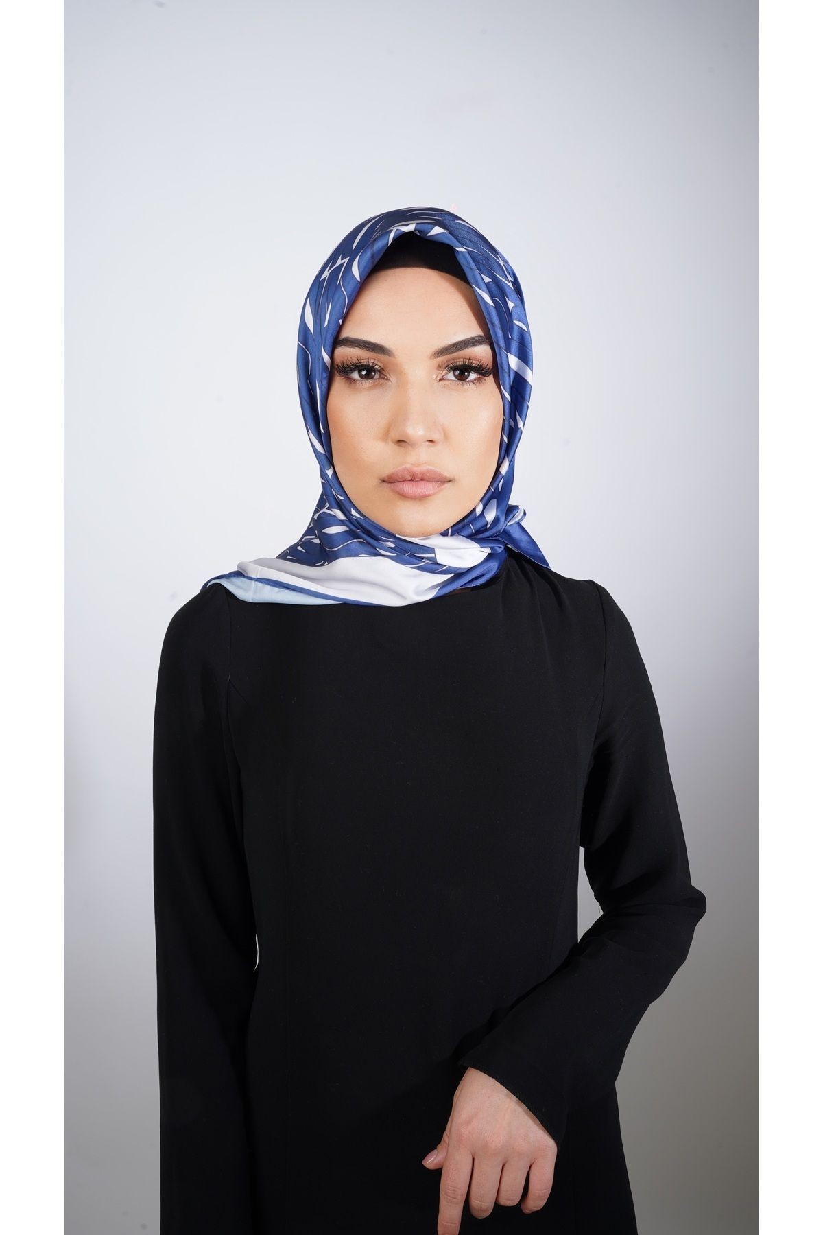ÖZEL SERİ EŞARP