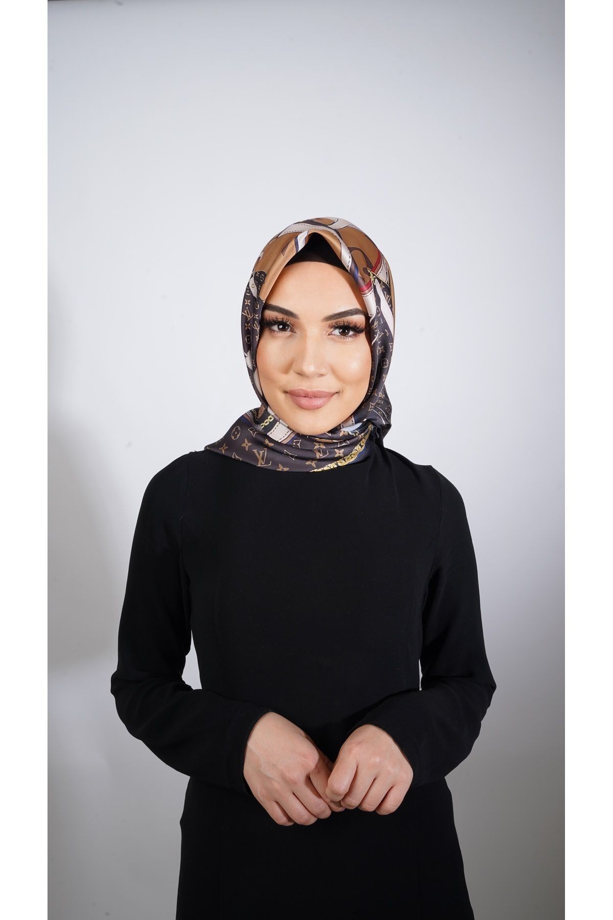 ÖZEL SERİ EŞARP