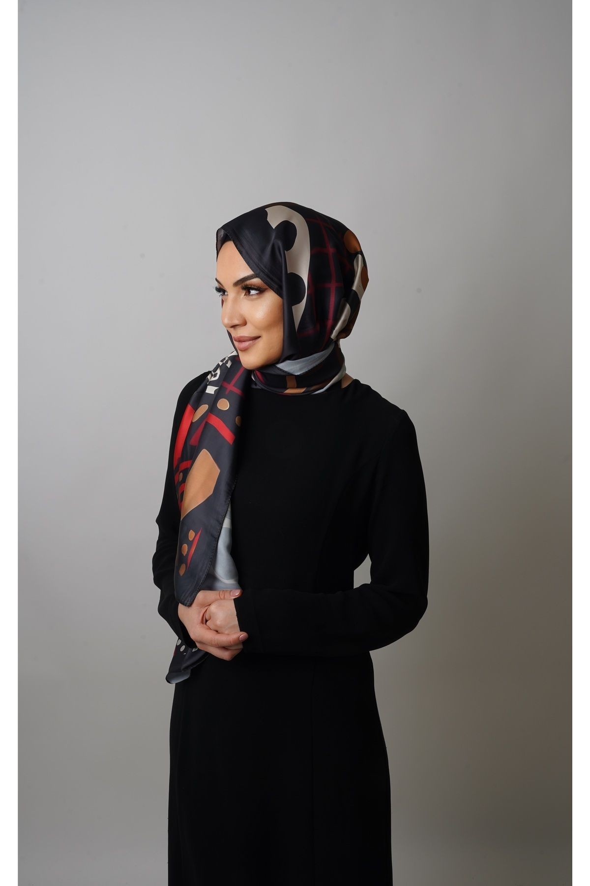 ZAFİRA ŞAL