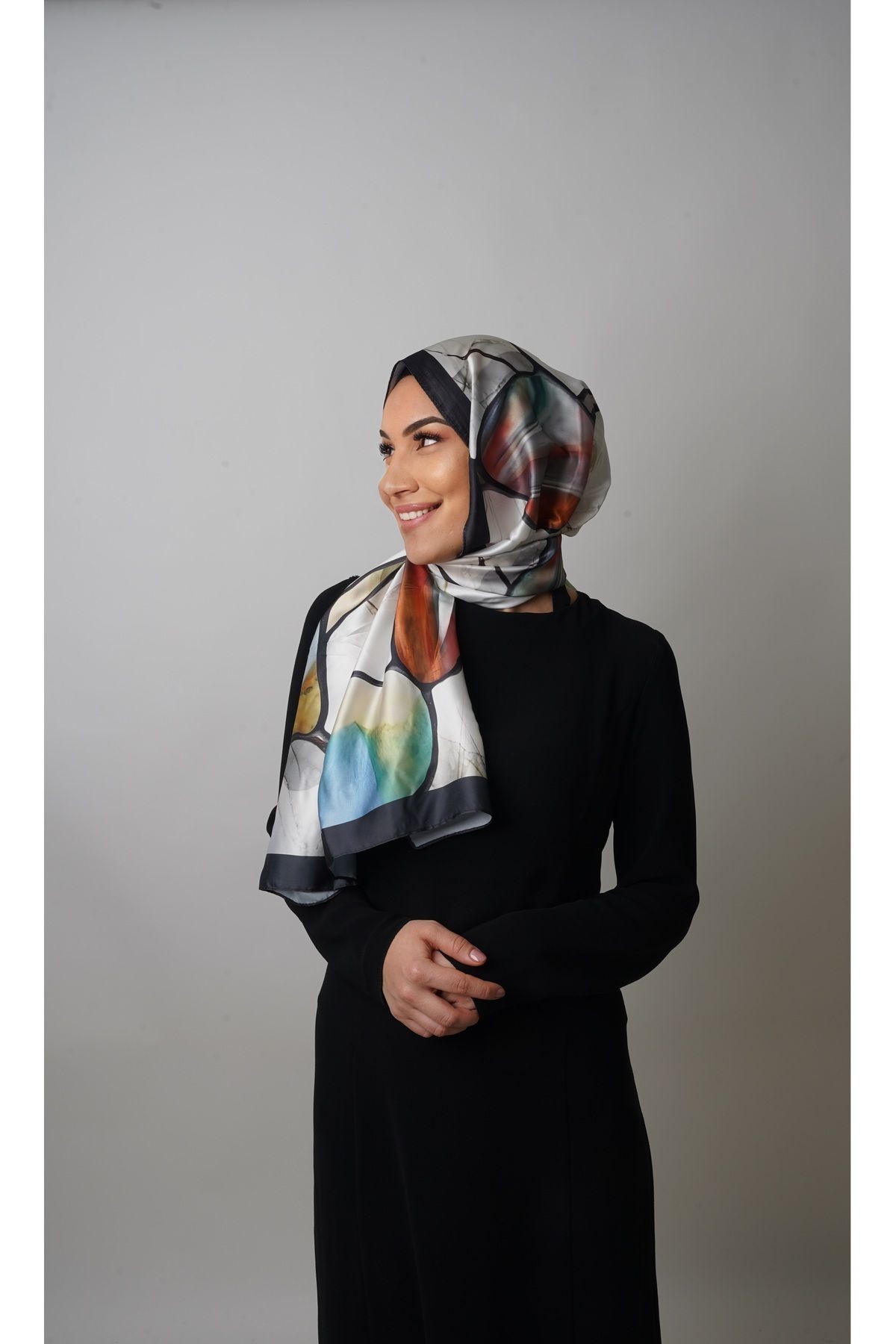 ZAFİRA ŞAL
