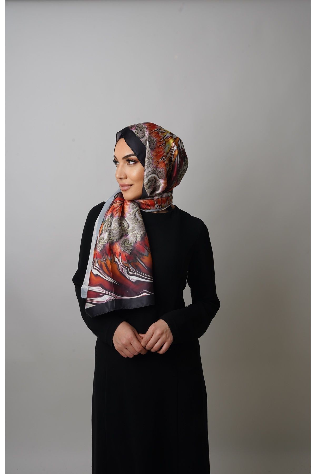 ZAFİRA ŞAL