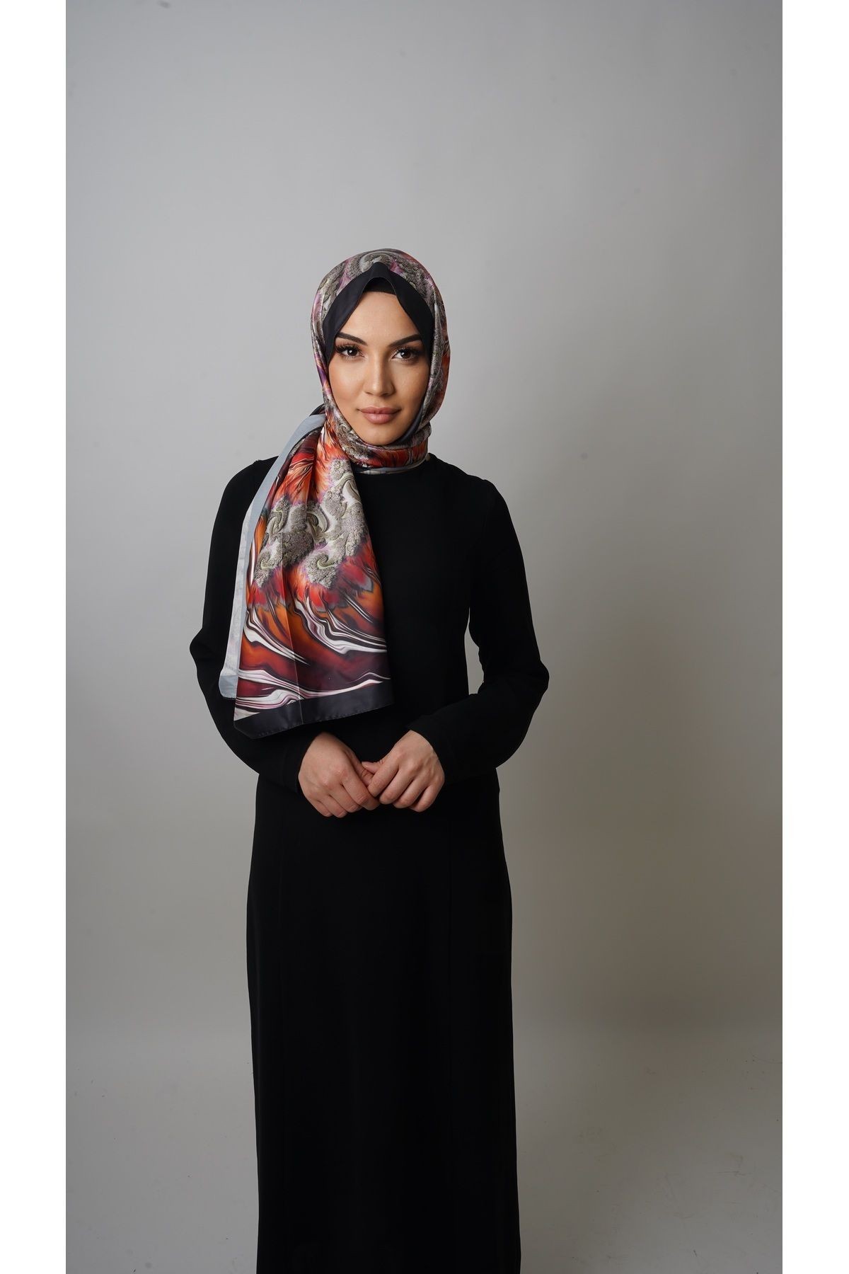 ZAFİRA ŞAL