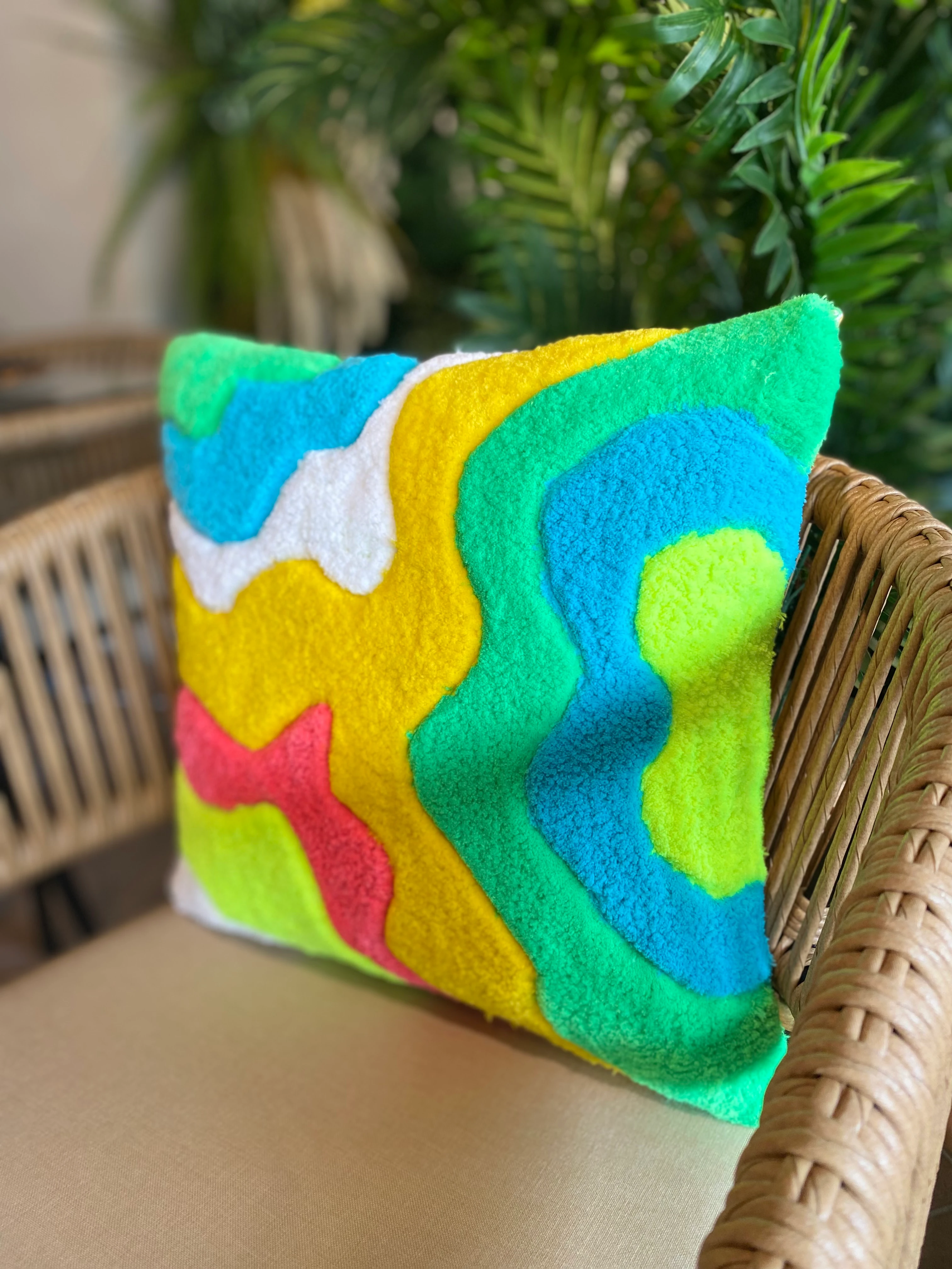 Gökkuşağı Kırlent 