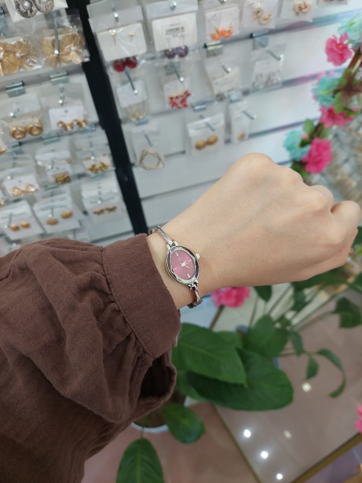 SILVER SAAT