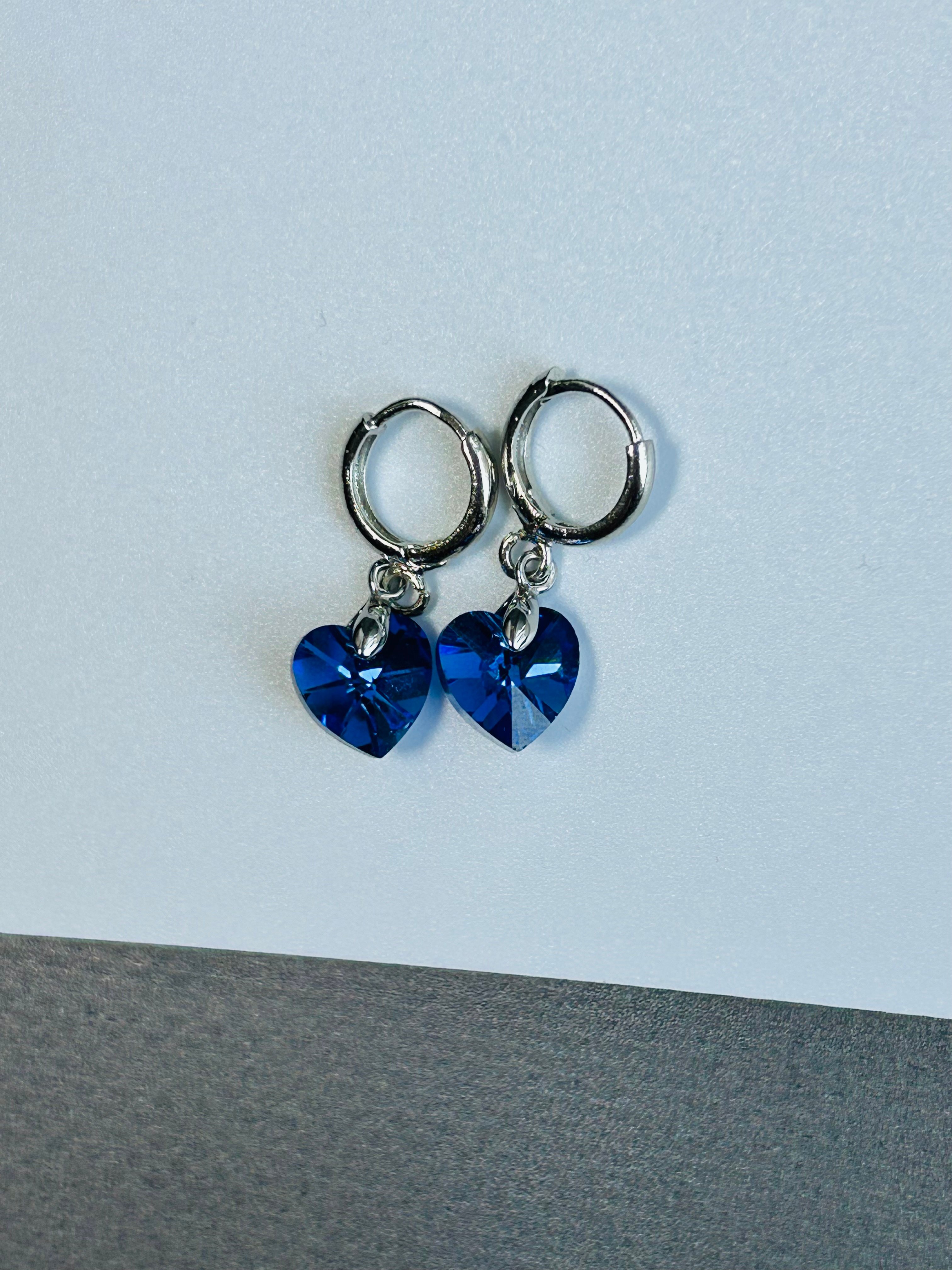 Swarovski Kristal YiTaş Gece Mavisi Mini Kalp Küpe