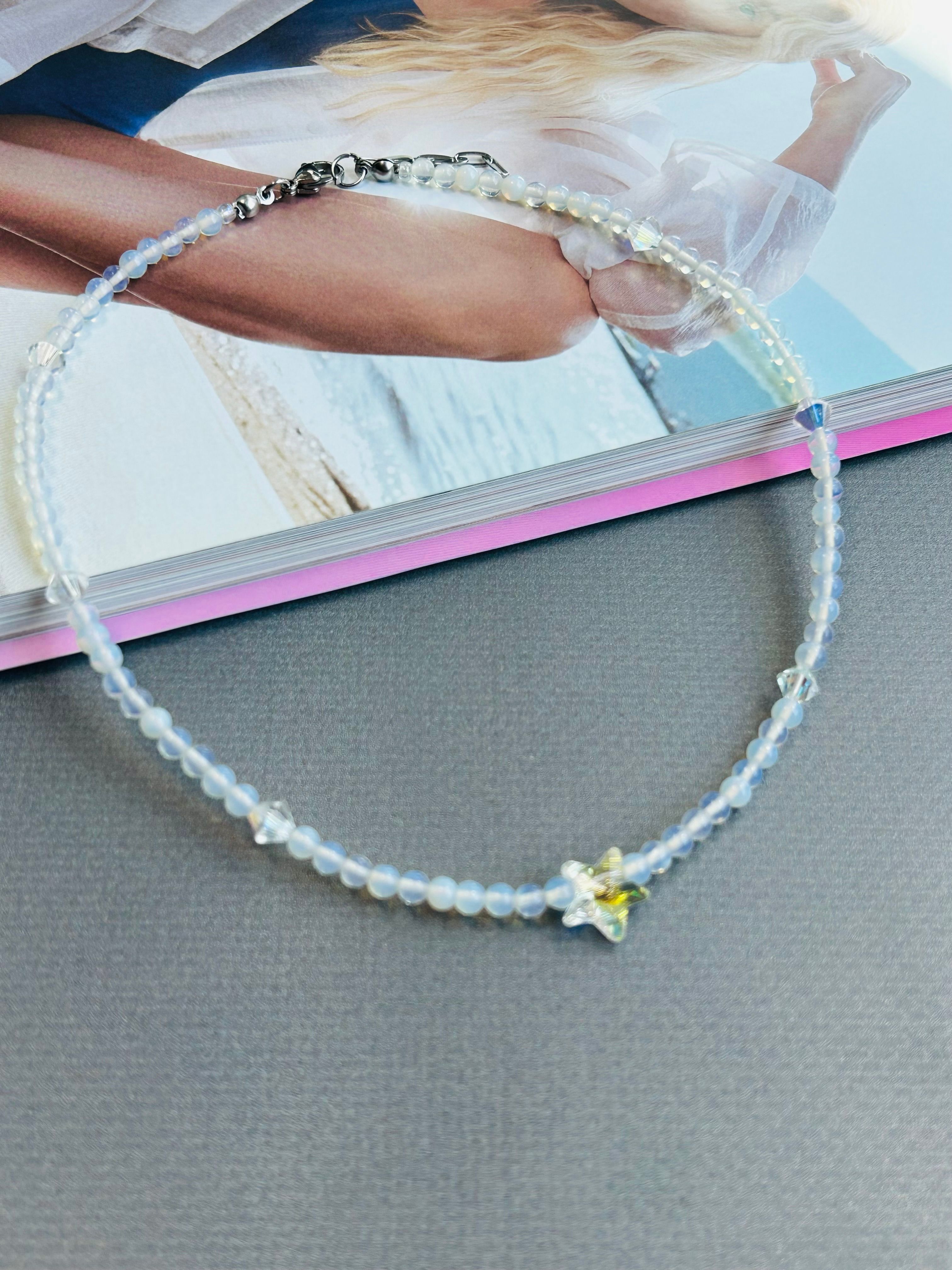 Opal Swarovski Kristal Taş Yıldız Kolye