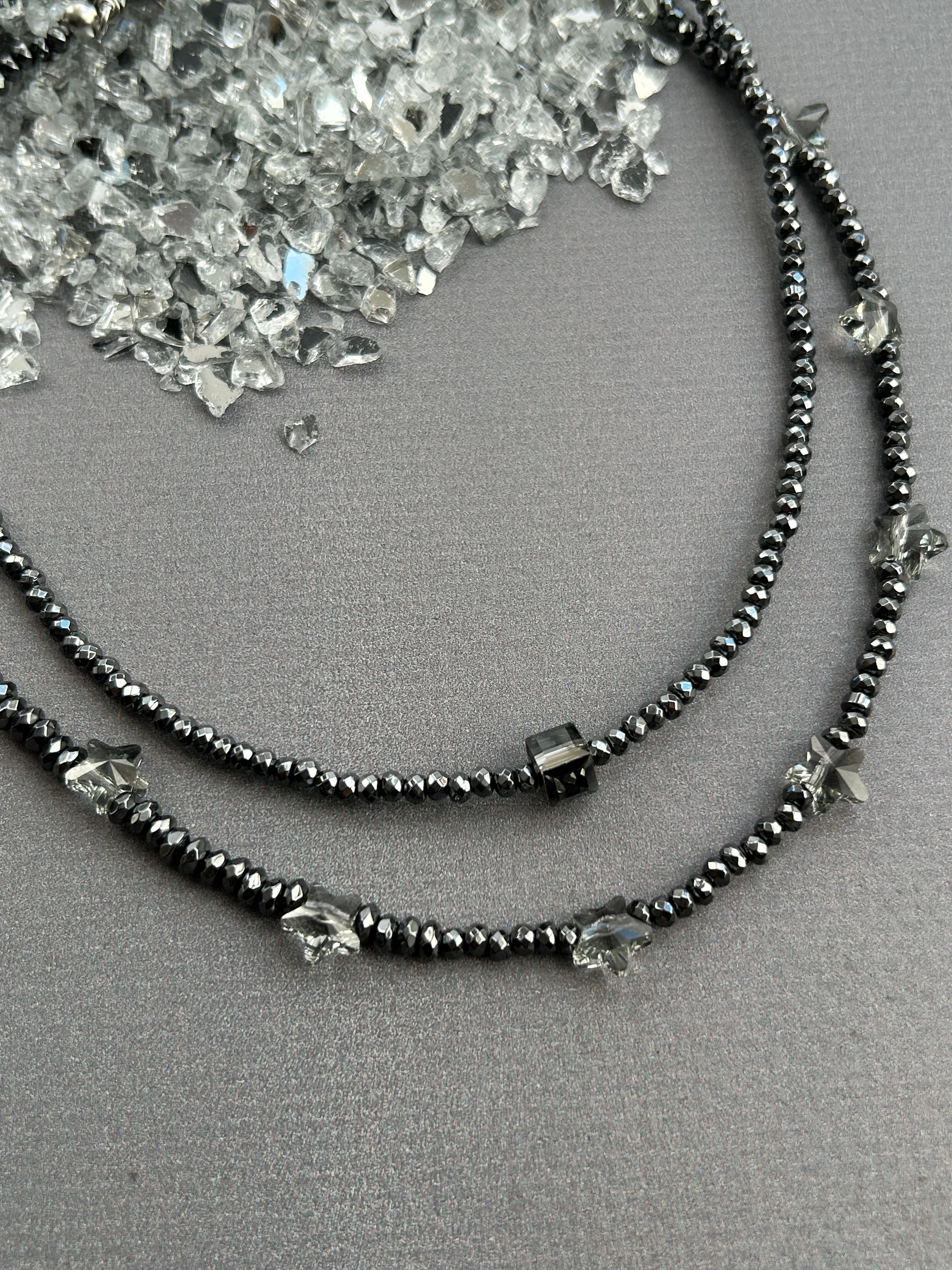 Hematit Swarovski Kristal Taş Yıldız Kolye