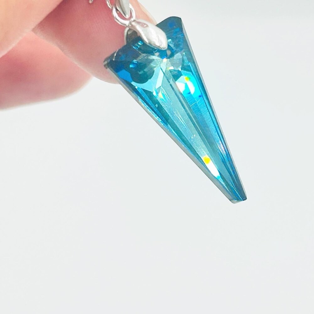 Bermuda Blue Spike Swarovski Kristal Taş Küpe Çift