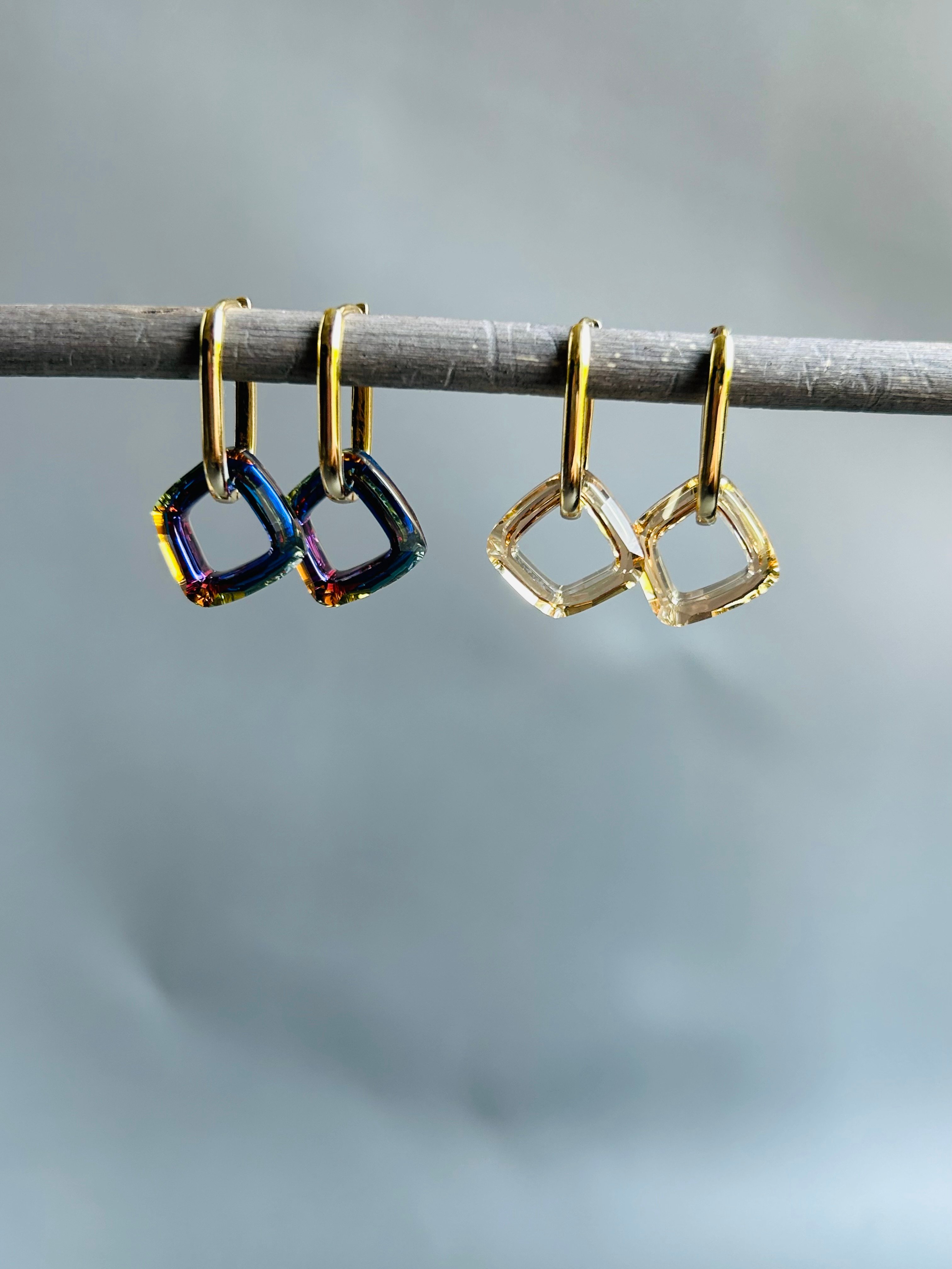 Swarovski Kristal Taş Mini Cosmic Gold Küpe Çift
