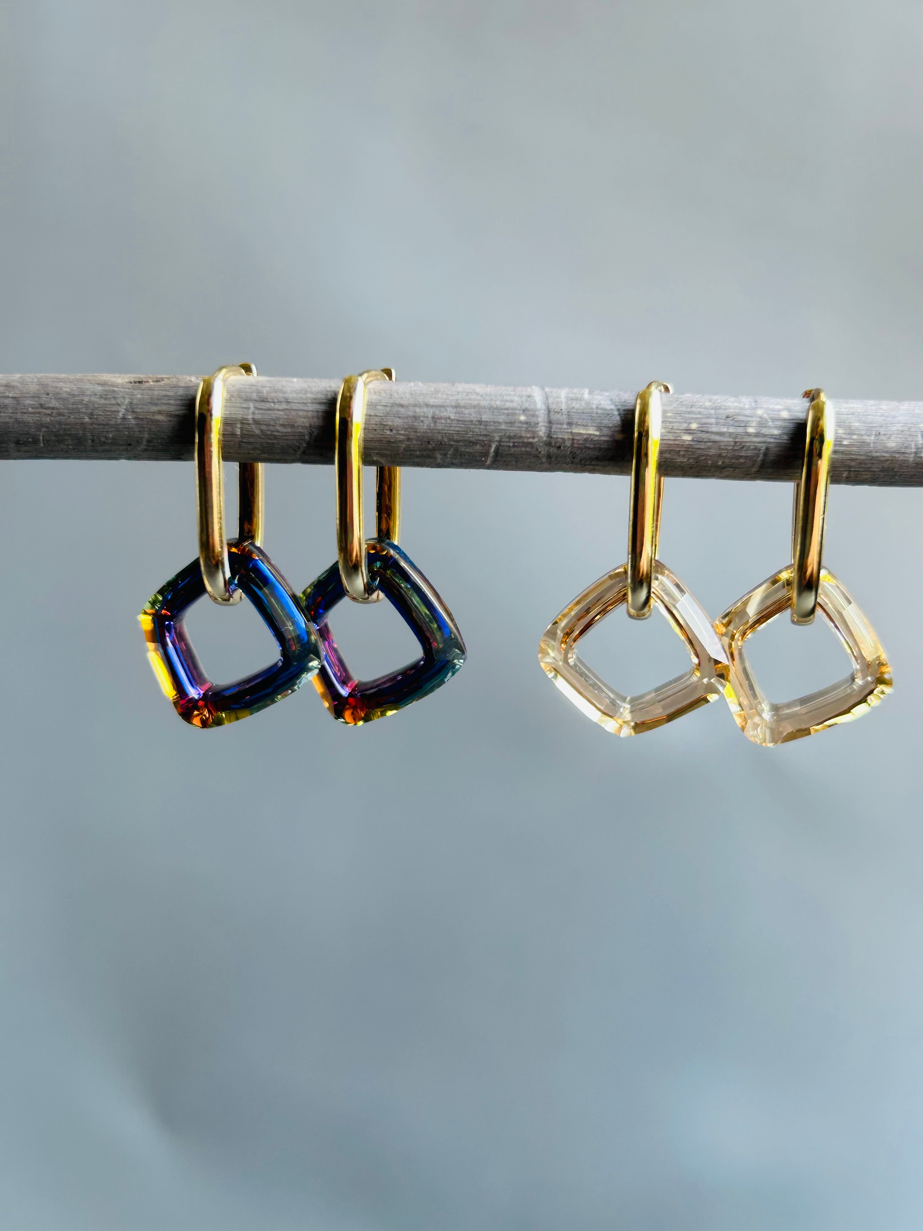 Swarovski Kristal Taş Mini Cosmic Gold Küpe Çift
