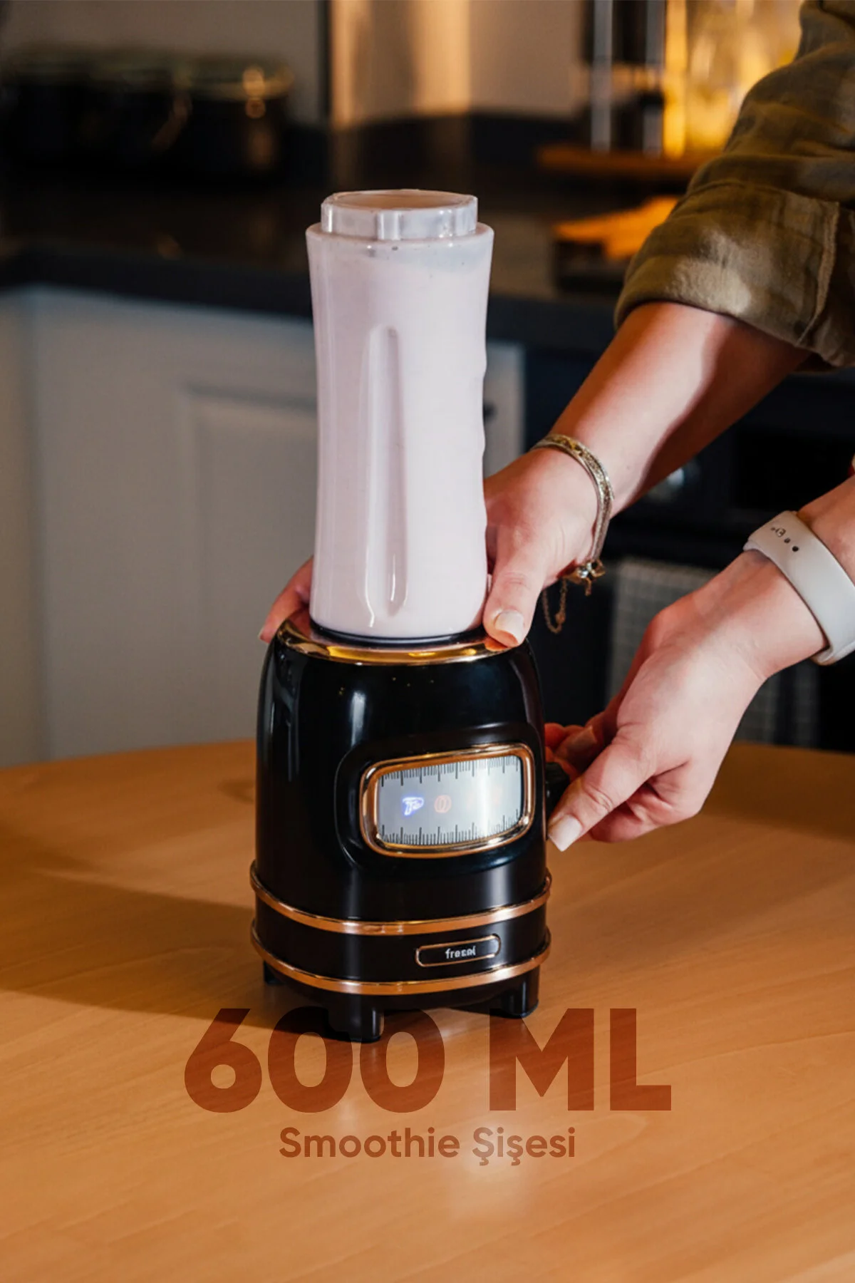 Kişisel Blender Seti Öğütücülü Smoothie Şişeli Blender 1,0 Litre Blendir Seti Fr-bl01 Retroblend