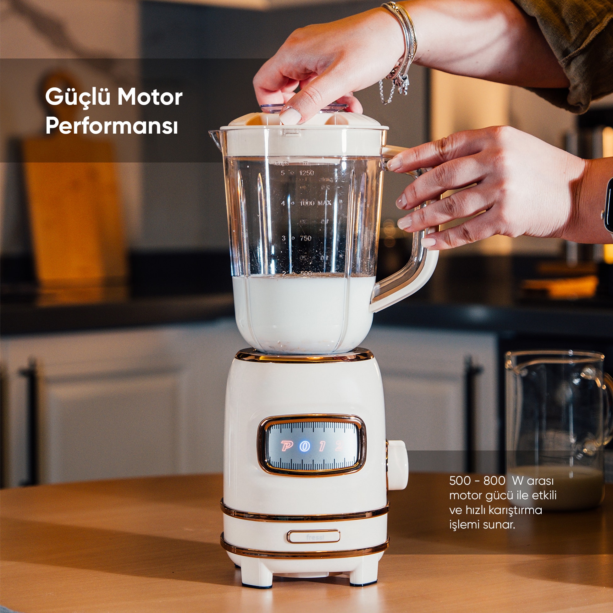 FR-BL01 Retroblend Blender Seti Öğütücülü Smoothie Şişeli Blender 1,0L