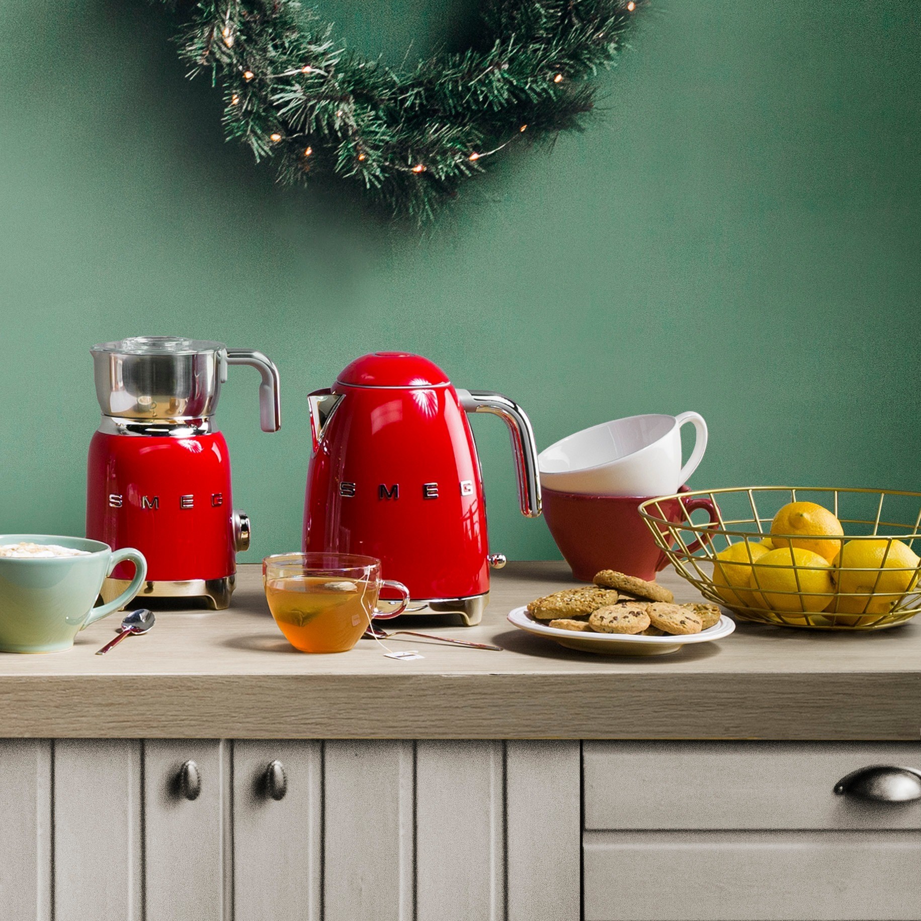 Smeg Isı Ayarlı Klf04rdeu Kırmızı Kettle