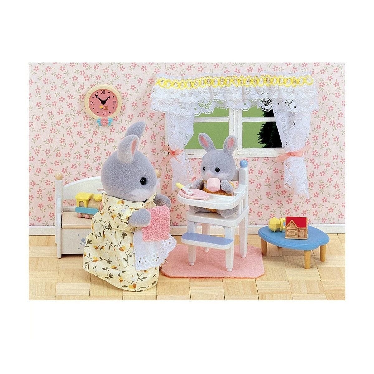 5221 Sylvanian Families, Bebek Mama Sandalyesi, Figürler Ayrı Satılır +3 Yaş