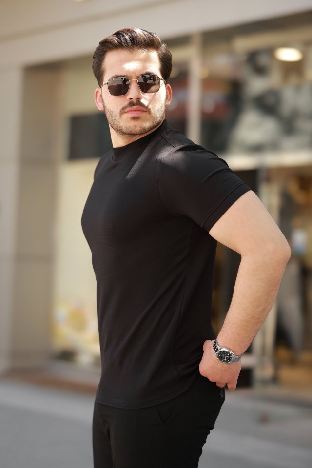 Erkek Ince çizgi Dokulu Kısa Kollu T-shirt