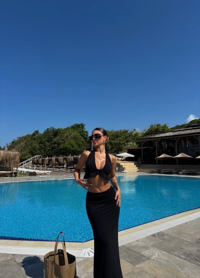 Kadın Mayo Kumaş Bağlamalı Crop Ve Maxi Boy Etek Ikili Takım