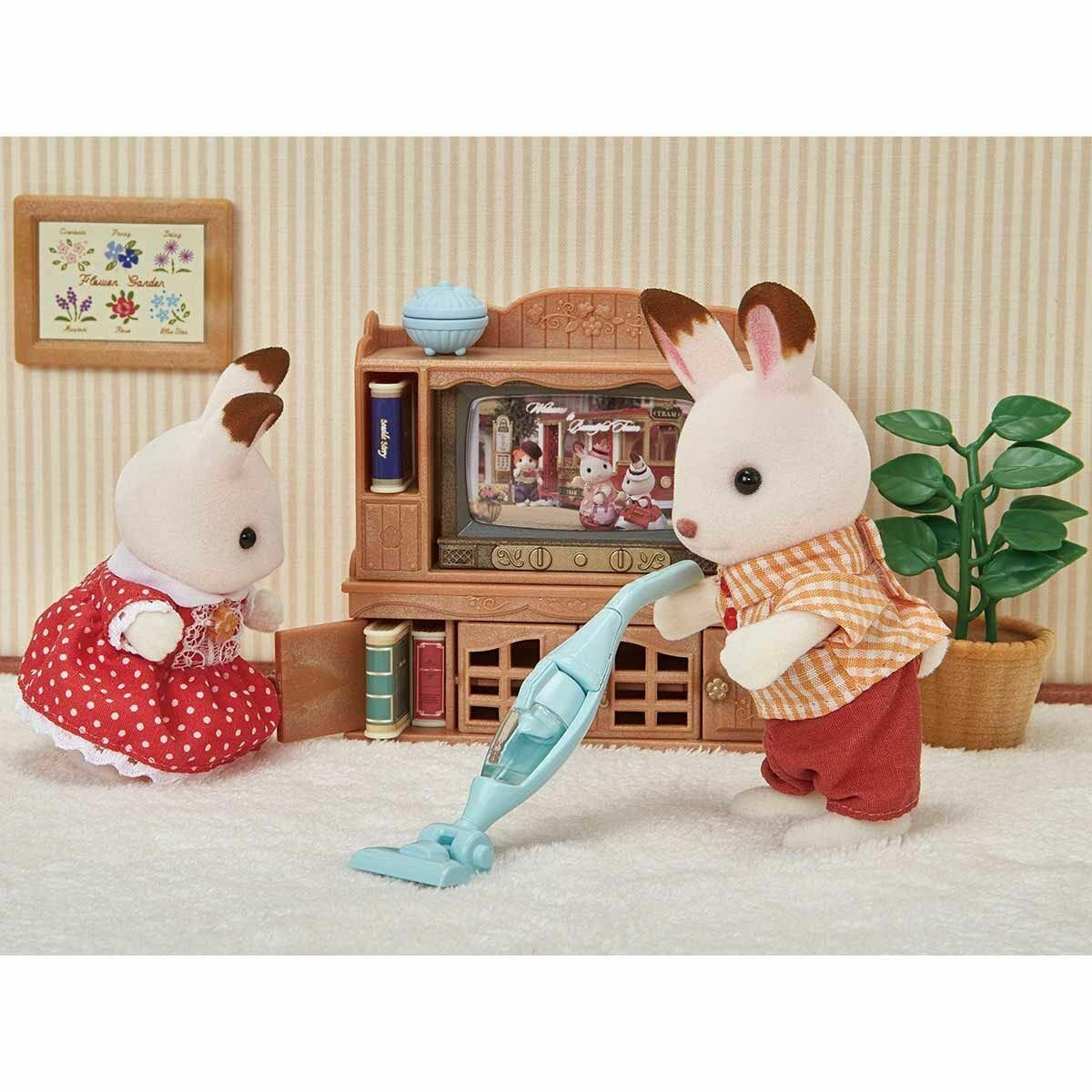 5445 Sylvanian Families Çamaşır Makinesi Ve Süpürge +3 Yaş Figür Dahil Değil
