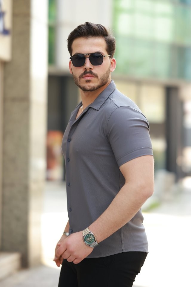 Erkek Apaj Yaka Kısa Kollu Gömlek