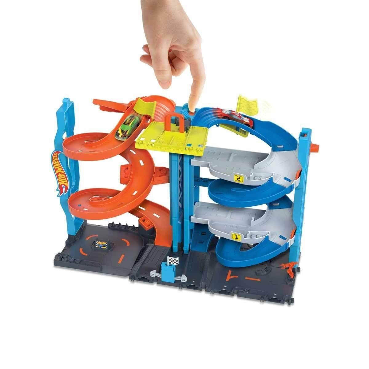 Hkx43 Hot Wheels Heyecanlı Yarış Kulesi