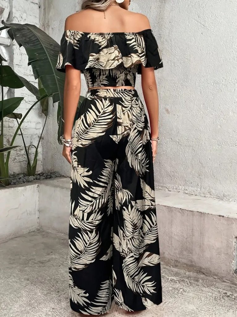 Kadın Kısa Kollu Madonna Fırfır Yaka Crop Süprem Bluz Ve Pantolon Ikili Takım