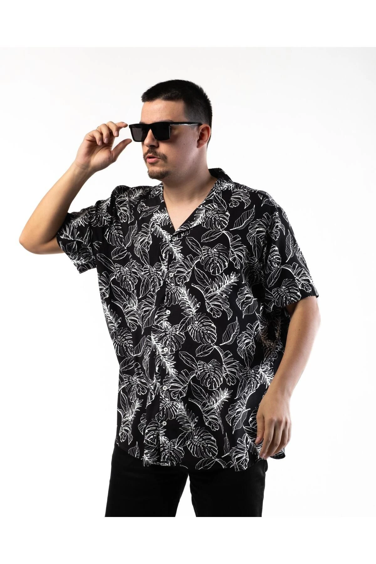Büyük Beden Yazlık Hawaii Gömlek Siyah Yaprak