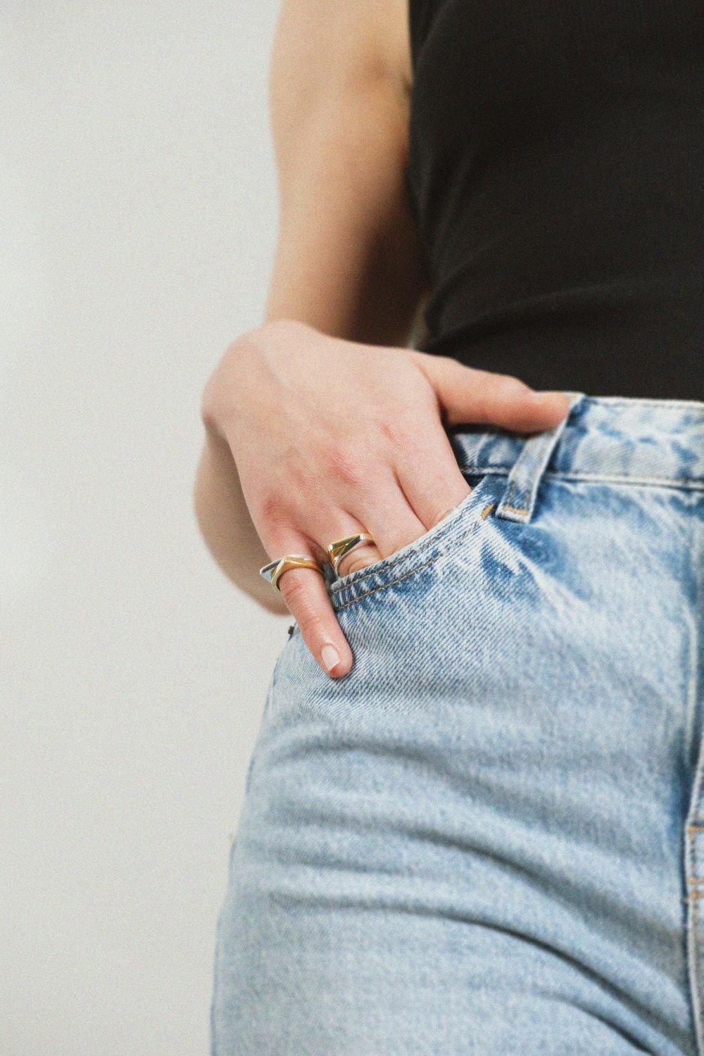 02.01 Triangle Ring