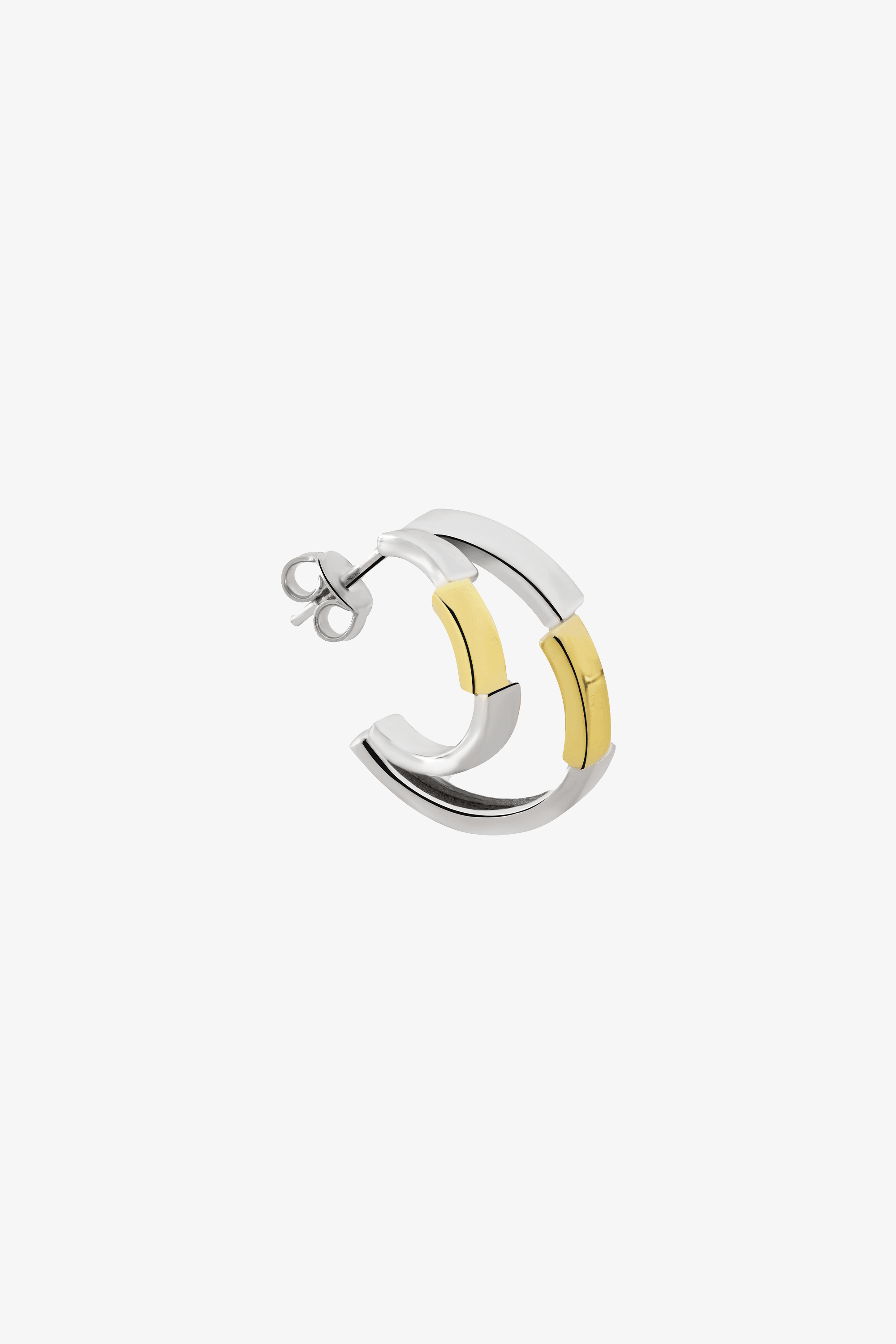 01.03 Earring