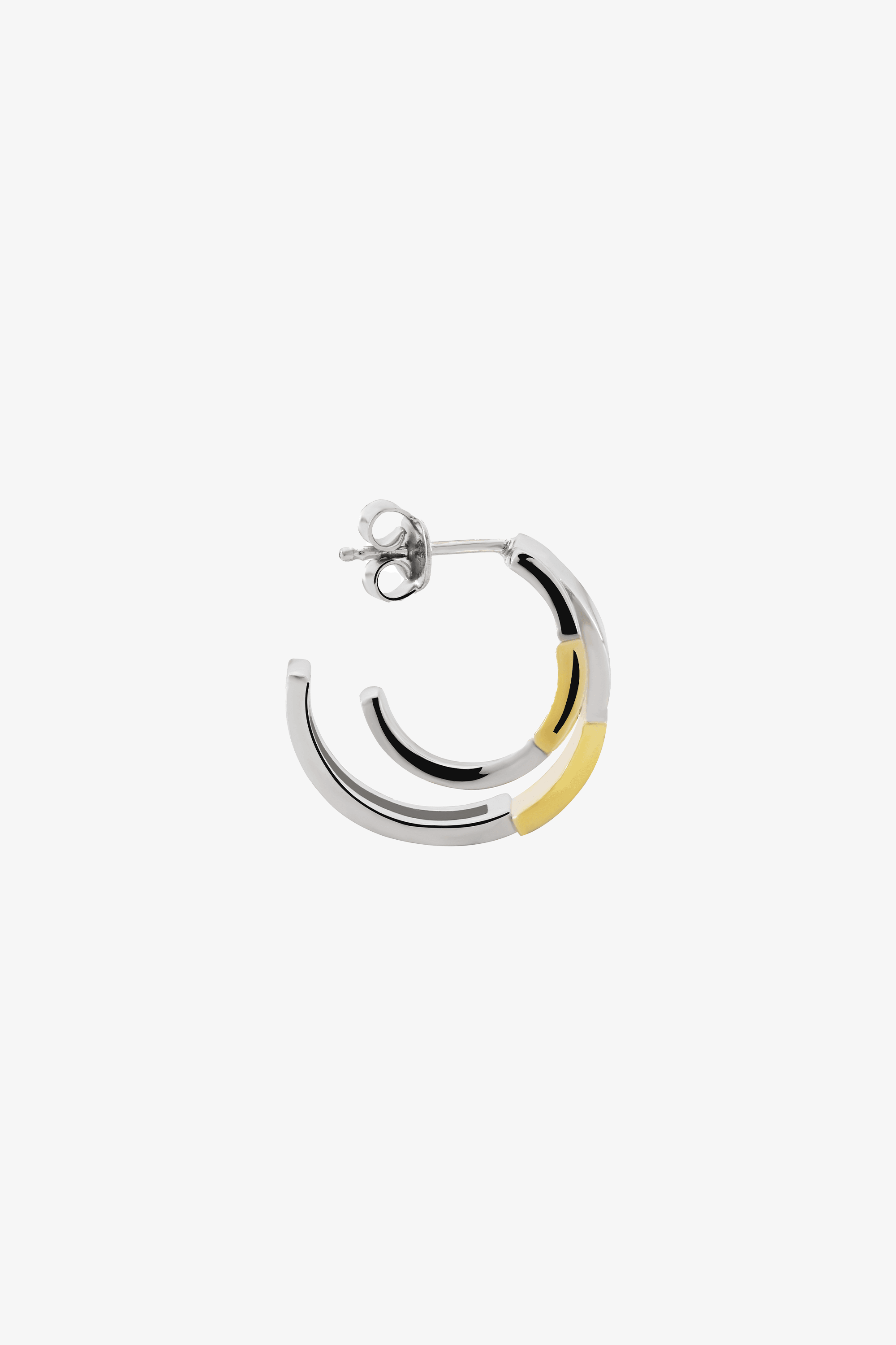 01.03 Earring
