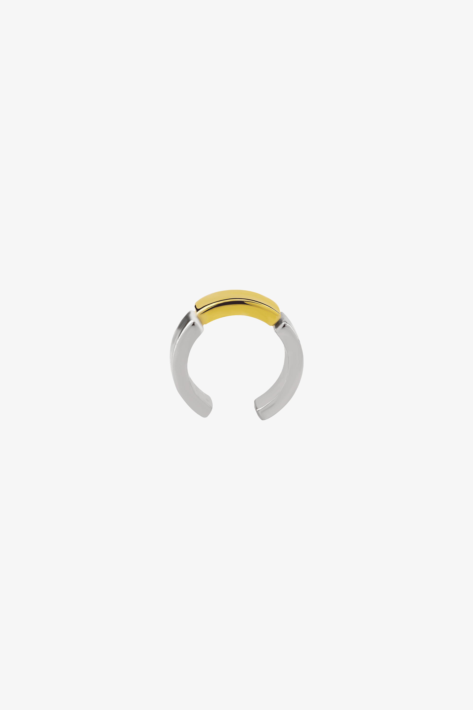 01.05 Earcuff