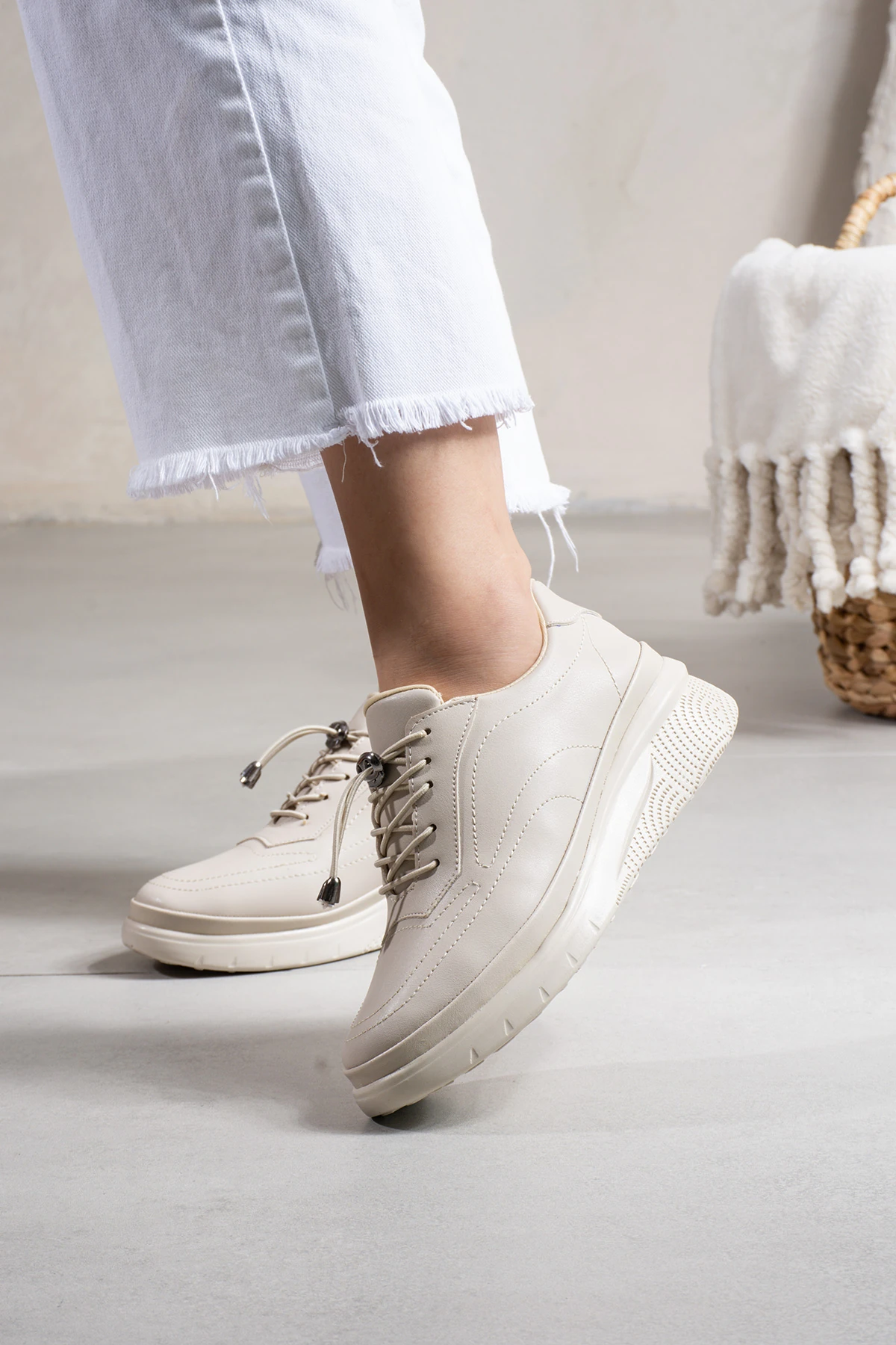 Kadın Ortopedik Günlük Ayakkabı 3428NAV - Ekru