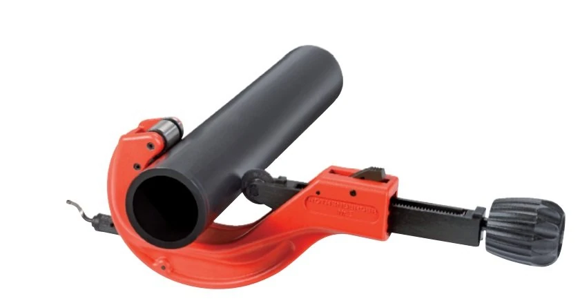 Otomatik Mandallı Tls. Boru Kesici 67PL  6-67mm