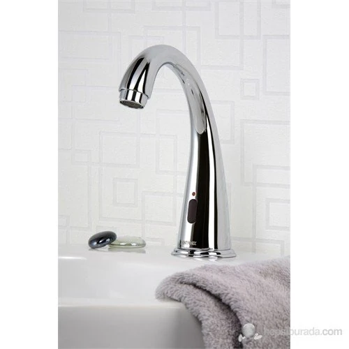 Fotoselli lavabo musluğu