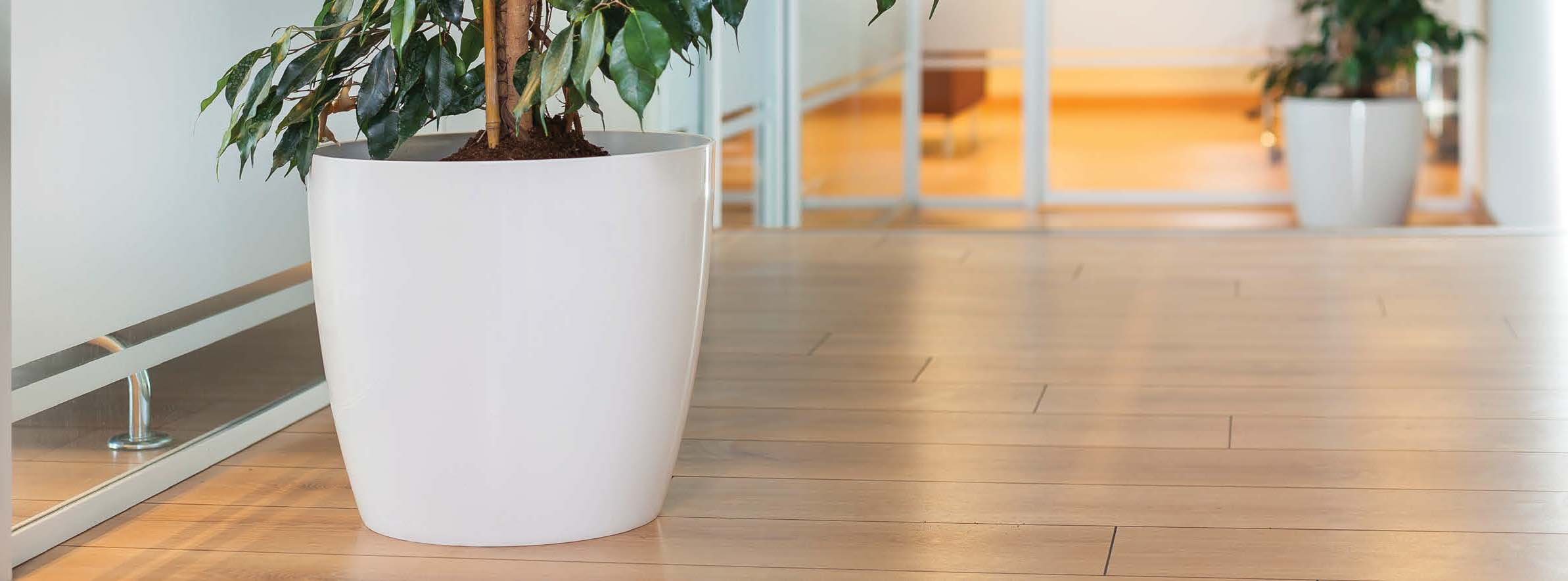 Yakut Saksı 33 Lt. No 6 Beyaz