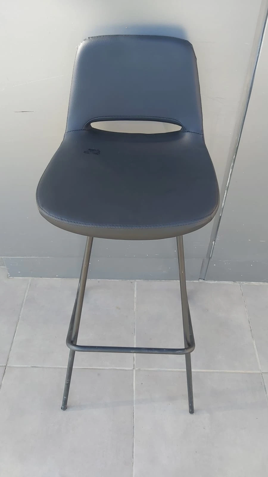 Bar Sandalyesi Rako Eyfel Siyah Minder- Siyah Ayak