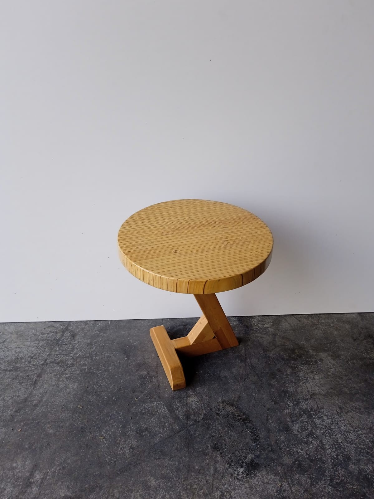 Kontraplak Yuvarlak Sehpa 43cm
