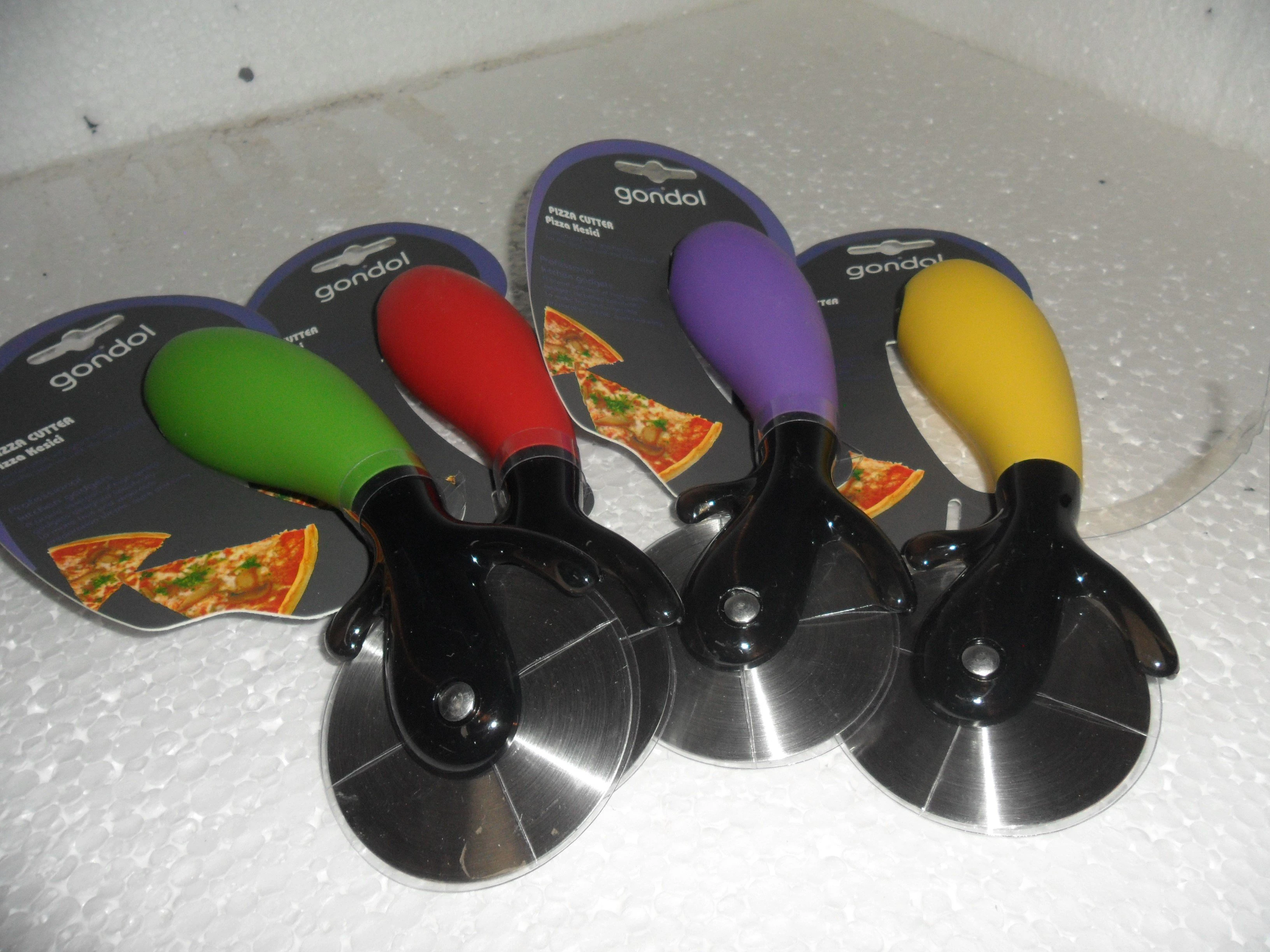 DİZAYN Pizza Kesici