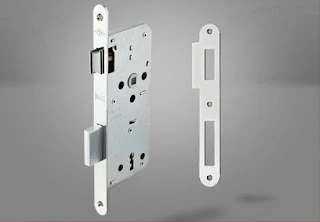 R.Silindir.Bily.K.Kare45mm3Milli+Silindir68mmKROM