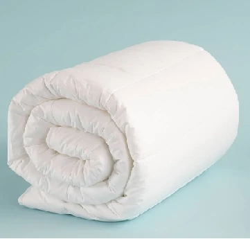 Çift Kişilik Yorgan Beyaz