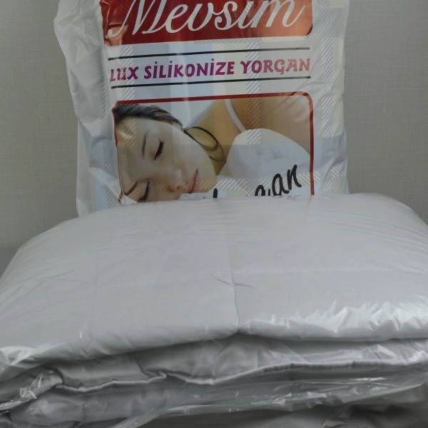 Çift Kişilik Yorgan polyester195x215