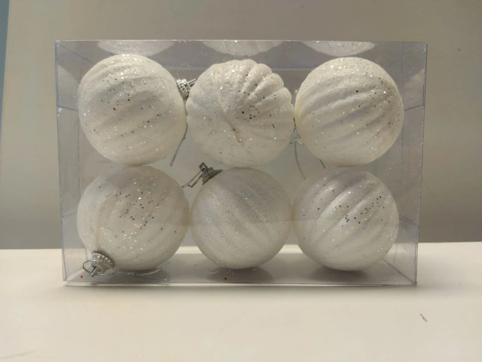 Yılbaşı Ağaç Süsü Toplar 6'Lı Beyaz