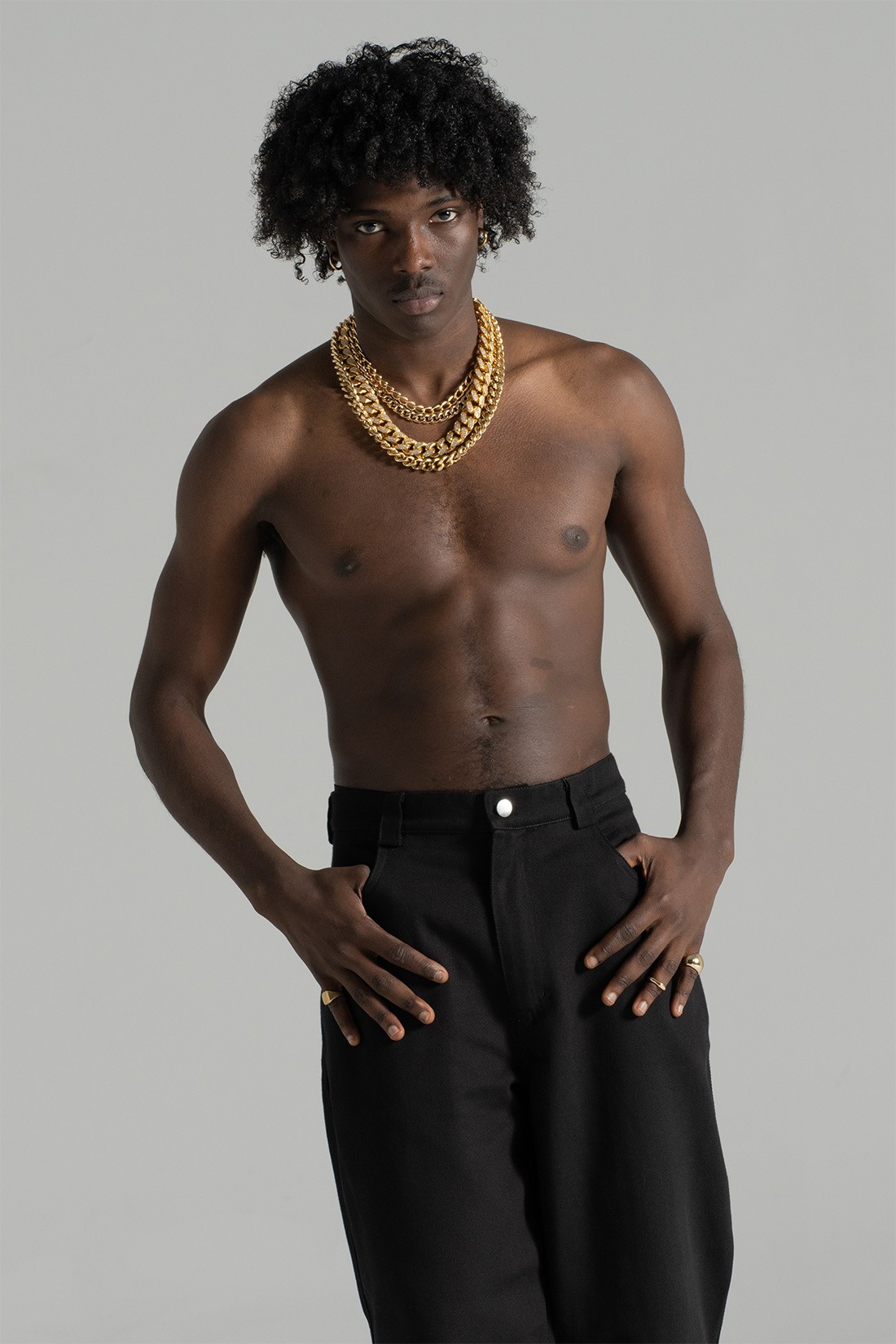 BLACK KING