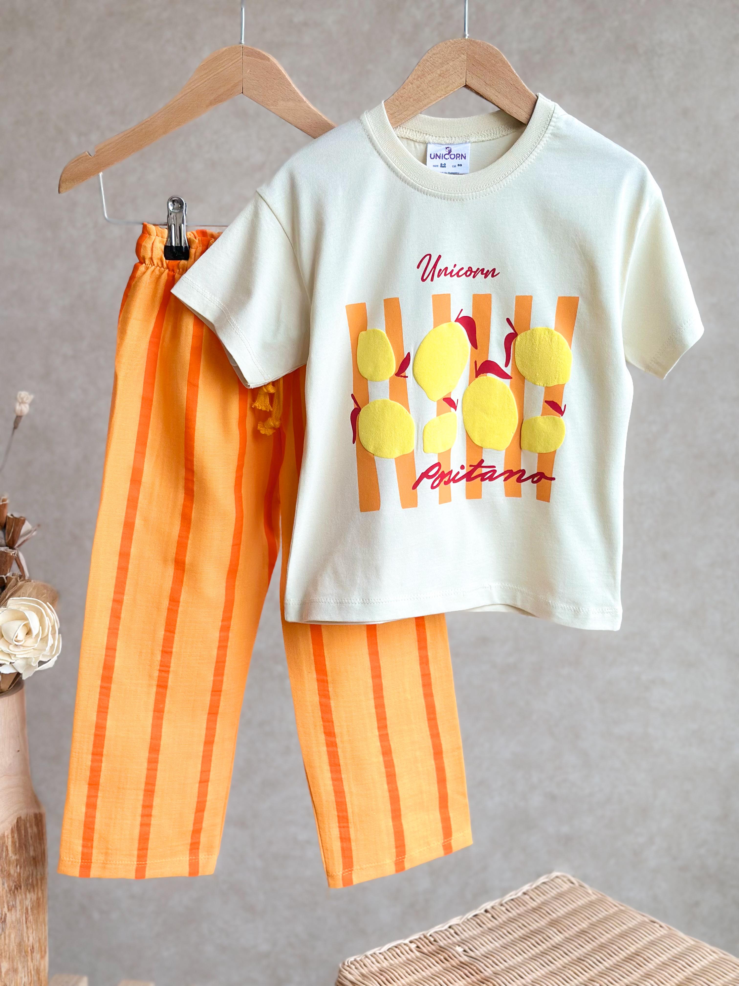 UNICORN POSITOMA Kabartma Bakılı T-Shirt ve Müslin Pantolon Takım