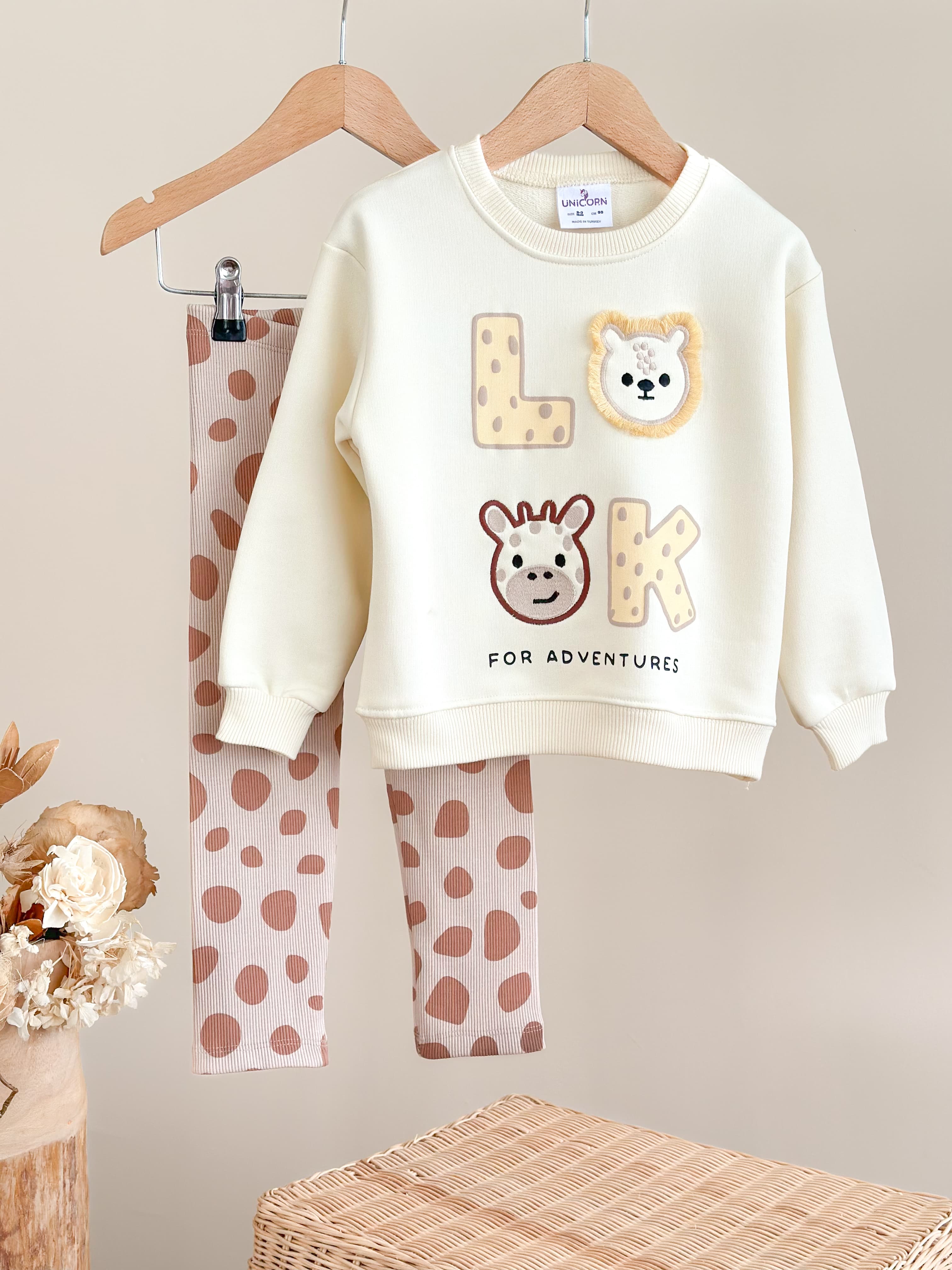 LOOK 3 Boyutlu Sweatshirt ve Tayt Takım