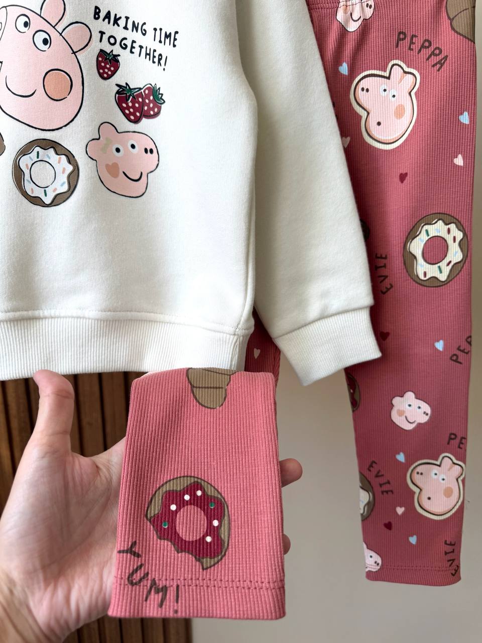 Peppa Baskılı Sweatshirt ve Tayt Takım