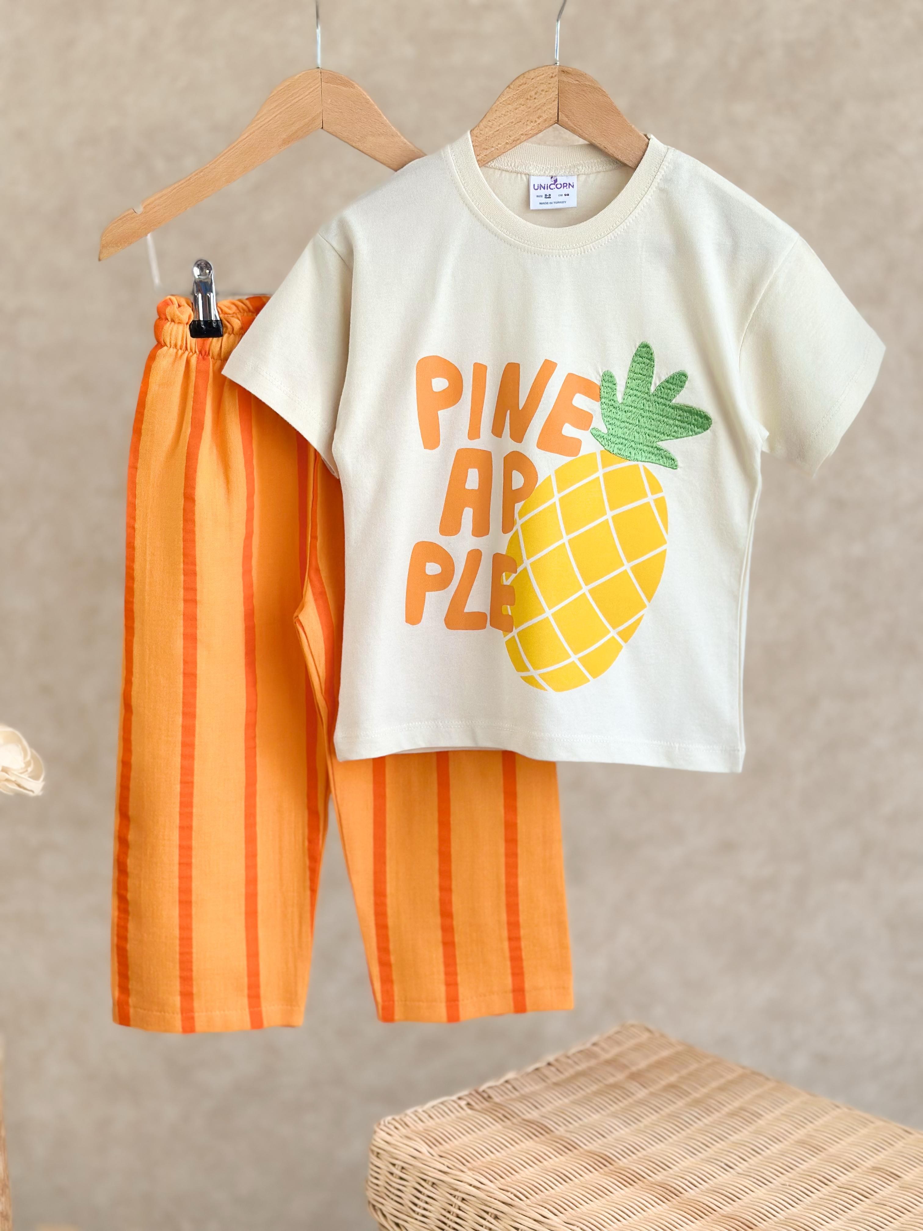 PINEAPPLE Kabartma Baskılı 3D T-Shirt ve Müslin Pantolon Takım