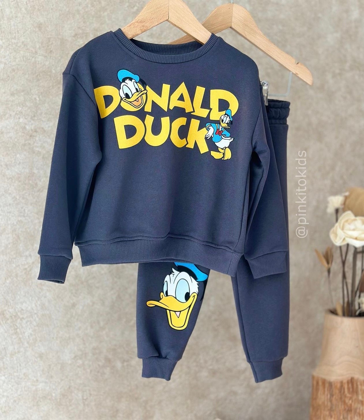 DONALD DUCK Takım